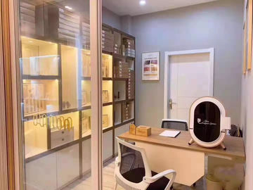 محللات المنزل المهنية لاستخدام مستحضرات التجميل طبيب صالون